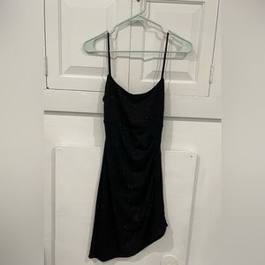 Black shimmery body com dress🖤